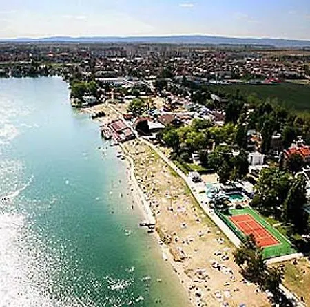 Doas Guest house Senec