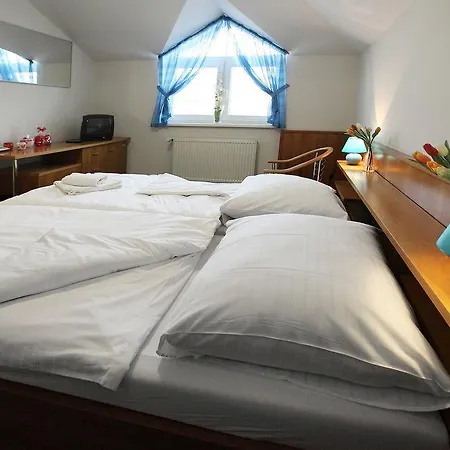 Doas Guest house Senec
