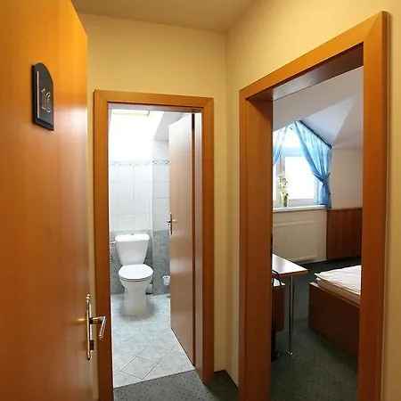 Doas Guest house Senec